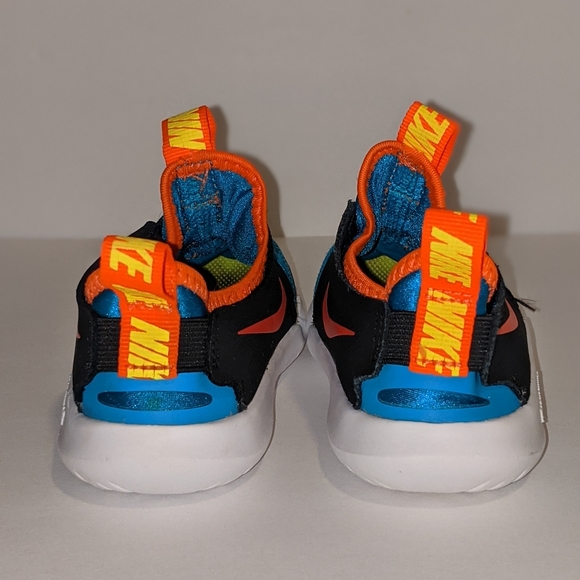 Nike Flex Runner Toddler Shoes - Picture 3 of 6
